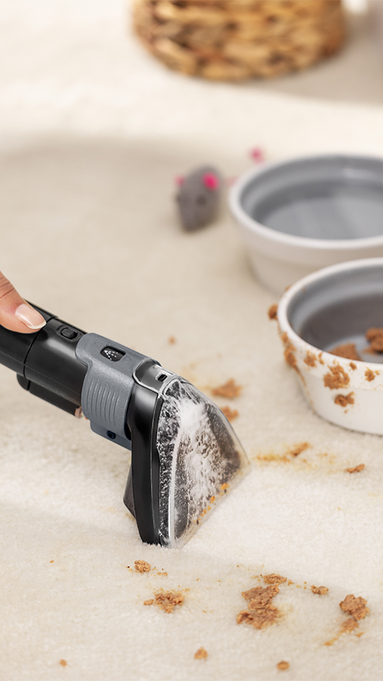 SpotClean C9 Pro Halı Koltuk Yıkama ve Leke Çıkarma Makinesi